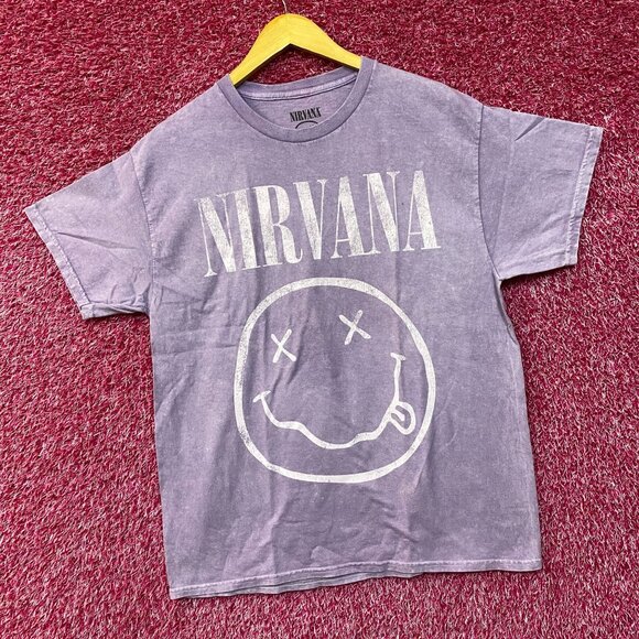 Nirvana Smiley Face Grunge Rock tshirt size Large - Picture 3 of 4